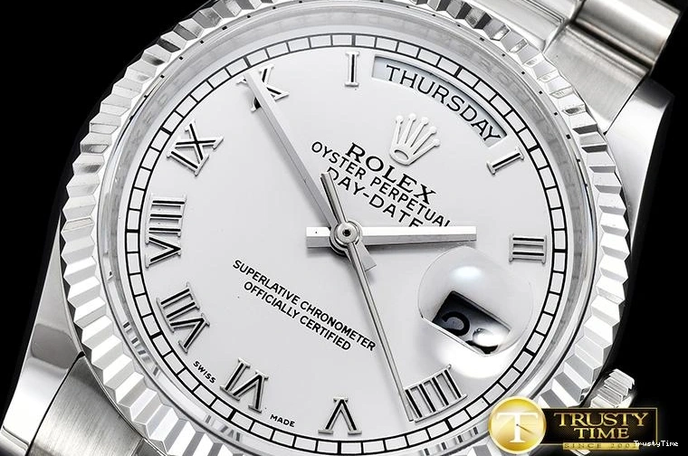 0414 Durable RDD0215B – DayDate 36mm 684